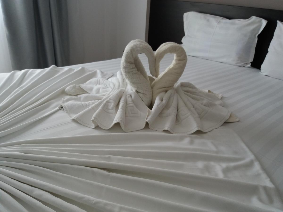 Blue Wave Otel Navodari Dış mekan fotoğraf